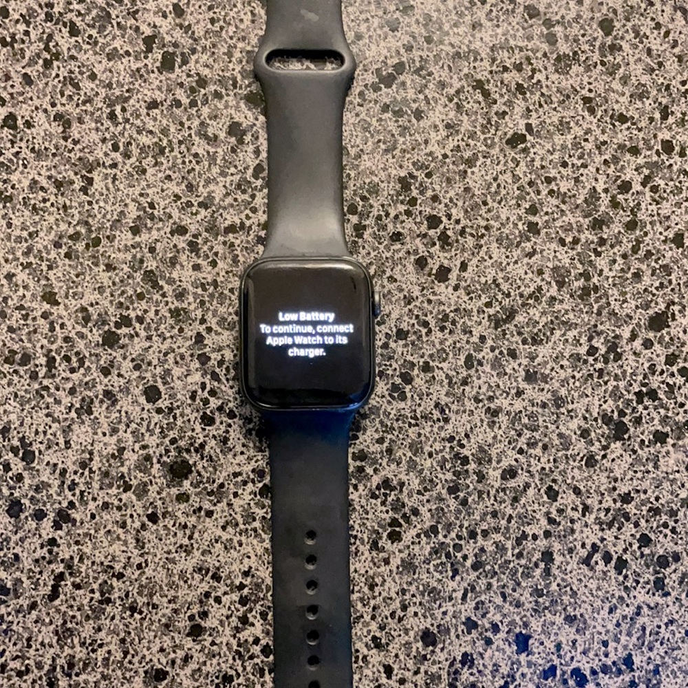 Apple Watch Series 5 -PERFECT CONDITION *Locked*